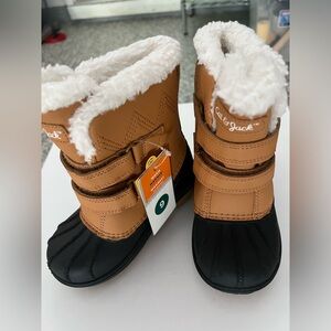 Cat & Jack boots NWT